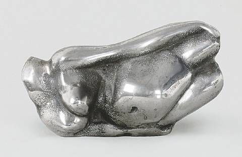 LIEGENDER TORSO