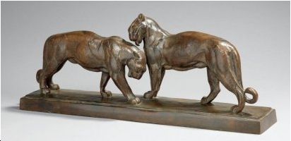 Les deux lionnes