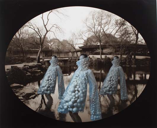 Here or there (collaboration with Wang Gongxin) , 2002