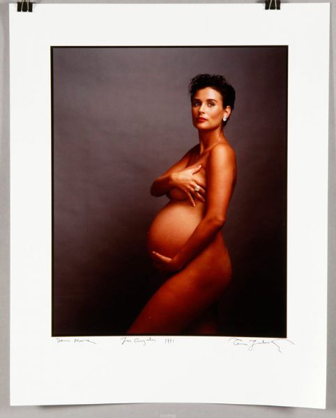 nude and pregnant Demi Moore